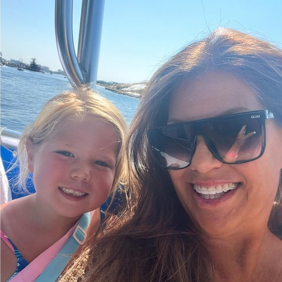 Meet your Posher, Angela - Picture 4 of 5